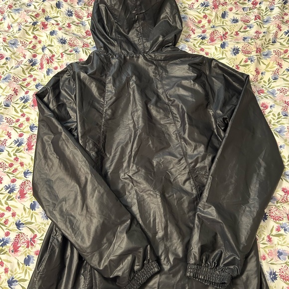Under Armour Black Hooded Jacket M - Picture 3 of 7